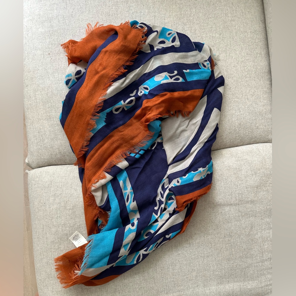 100% wool Auxiliary blanket scarf